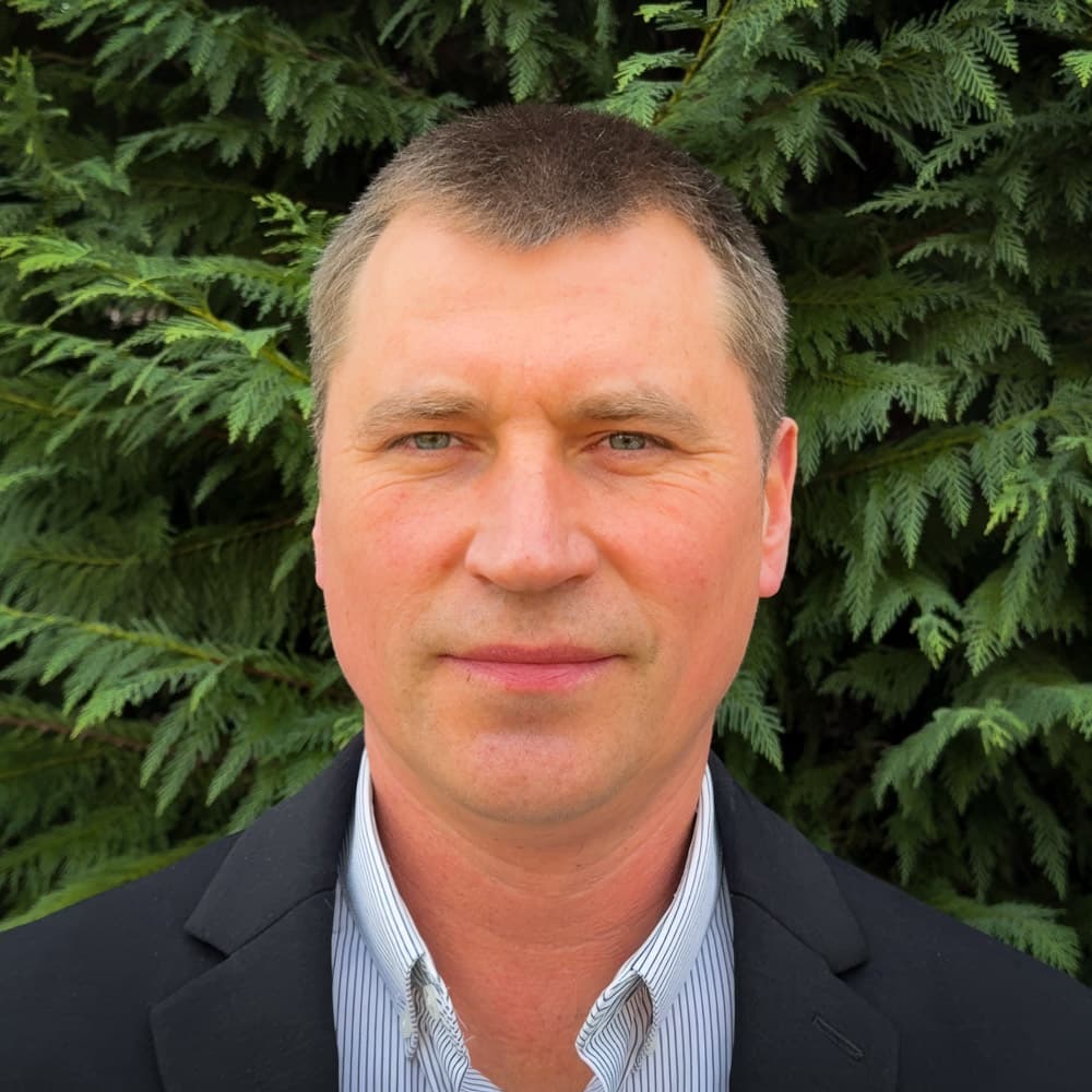 US Home Builders Daniil Lyashevskiy Headshot